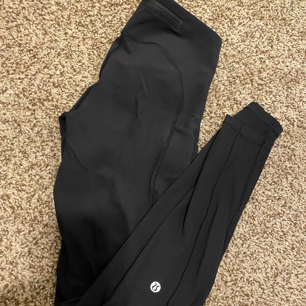 Speed up tight lululemon leggings
